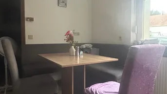 Expose Gemütliche 2-Zimmer Erdgeschosswohnung mit Parkplatz