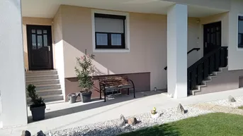 Expose Haus Hälfte zu vermieten 