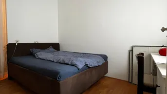 Expose Privatverkauf: gepflegte 2-Zimmer Altbau in Ruhelage