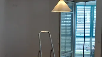 Expose Moderne 2-Zimmer Neubau Wohnung mit Loggia