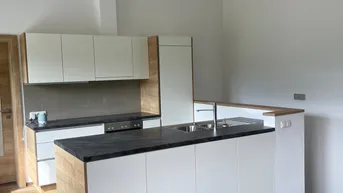 Expose Neubauwohnung mit 2 Zimmern und Stellplätzen