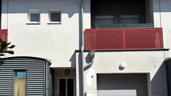 Expose Reihenhaus mit Garten, Balkon, Garage &amp; PKW Abstellplatz
