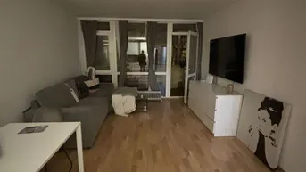 Expose Helle 2-Zimmer-Wohnung mit 2 Balkonen in 1070 Wien