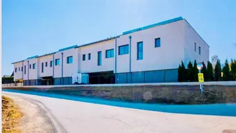 Expose Modernes Reihenhaus in Ruhelage mit Dachterasse ; Privatverkauf !