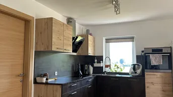 Expose Erdgeschosswohnung mit Pool Garten und Garage in Tiffen