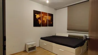 Expose WG Zimmer mit Hallenbadbenützung in 3-er WG 8010 Graz
