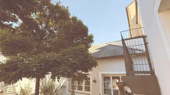 Expose Exklusive 92 m² Altbauwohnung im Hochparterre - generalsaniert mit Balkon, Dachboden &amp; Garagenoption in 4020 Linz