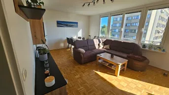 Expose Nachmieter für möblierte 3-Zimmer Wohnung mit Balkon in Steyr gesucht