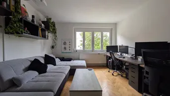 Expose Moderne 2-Zimmer Wohnung mit Balkon und Aufzug