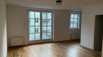 Expose Gemütliche 1-Zimmer Wohnung mit Parkett und EBK