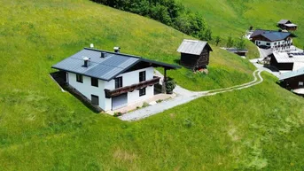 Expose Charmantes Haus am Berg in Goldeggweng