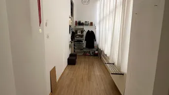 Expose Altbauwohnung im 1. Bezirk – Johannesgasse – ab 1. Oktober verfügbar