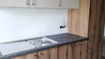Expose Helle 3-Zimmer Wohnung mit Balkon und Aufzug