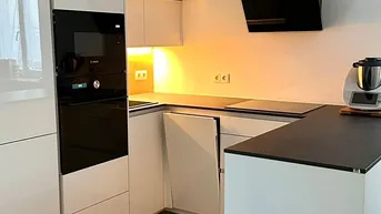 Expose 2.5-Zimmer Erdgeschosswohnung mit Garten und Carport frisch renoviert
