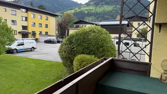 Expose Charmante 2 Zimmer Wohnung mit Balkon zentral am Naturschutzgebiet gelegen