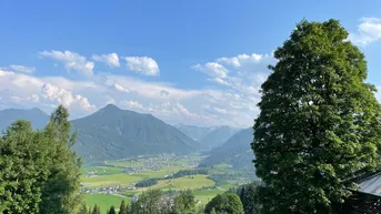 Expose Ihr Rückzugsort in den Alpen. Traum Chalet mit einmaligem Panorama in Flachau – Projekt oder fertig saniert