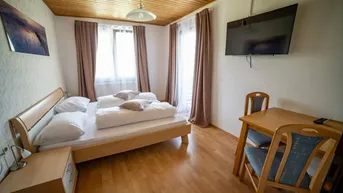 Expose Flexibel Mieten 🏡 Möbliertes 1-Zi-Apt. Klagenfurt-Nähe – ALL-INCLUSIVE-Preis! 