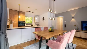 Expose Moderne 3-Zimmer-Dachgeschosswohnung mit südseitiger Dachterrasse und Tiefgaragenplatz