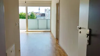Expose Neue Wohnung INKL. TIEFGARAGENPARKPLATZ und INKL. BETRIEBSKOSTEN nahe Krankenhaus, Bahnhof, FH 