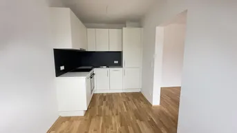 Expose 3 Zimmer - ERSTBEZUG - 2 Monate mietfrei - geförderte Miete - Balkon und Autoabstellplatz