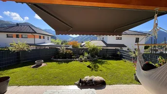 Expose Neubau mit Terrasse und Garten