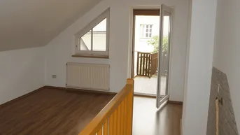 Expose Wels - Schöne Wohnung mit Balkon und Parkplatz, zentral aber ruhig und sauber