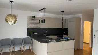 Expose Moderne 4-Zimmer Wohnung mit Balkon und Tiefgarage