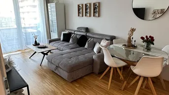 Expose Stilvolle 2-Zimmer Wohnung mit Balkon, eigener Dachterrasse und Tiefgaragen-Stellplatz in der Green City Graz