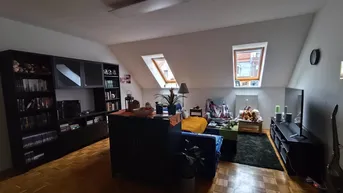 Expose Nachmieter für Wohnung gesucht, WG potential.