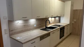 Expose 78m² Wohnung mit 3 getrennt begehbaren Schlafzimmern und Wohnküche