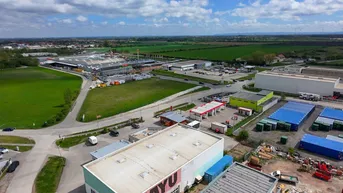Expose Gewerbehalle mit Schauraum und Dachterasse