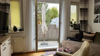 Expose Helle ruhige 2-Zimmer Wohnung mit Balkon und Tiefgarage
