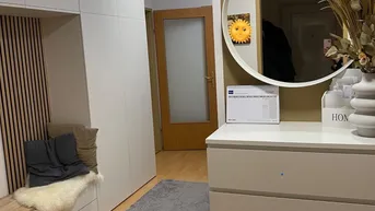 Expose Moderne 3-Zimmer Dachgeschosswohnung mit Balkon und Tiefgarage