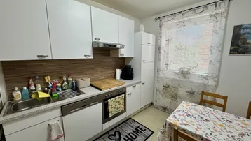 Expose Gepflegte 2-Zimmer-Wohnung mit Balkon, Stellplatz &amp; Co