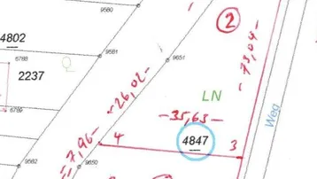 Expose Grundstück(e) im Ort um € 28,- per m² - Bei der Weinidylle am Csaterberg