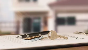 Expose  Wiedervergabe-2Zimmer-Balkon-1PKW-Stellpaltz im Freien - Miete 