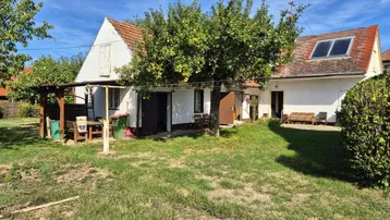Expose Gepflegtes Einfamilienhaus (117m²) in zentraler Lage in Söchau!