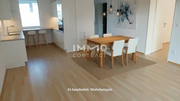 Heller offener Wohn- und Essbereich mit moderner Küche, Holztisch und Parkettboden.