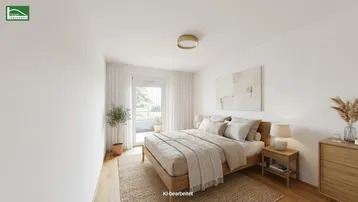 Helles Schlafzimmer mit Holzboden, modernem Bett und Zugang zu einem Balkon.