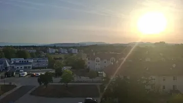 Expose Felixdorf: Wunderschöne große Wohnung mit Loggia und Carport in toller Lage