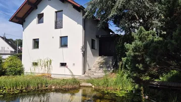 Expose Am Gründberghof! Gepflegtes EFH mit Schwimmteich in Ruhelage, Linzblick, 142 m² WNFL + Keller/Doppelgarage! Straßenbahnnähe!