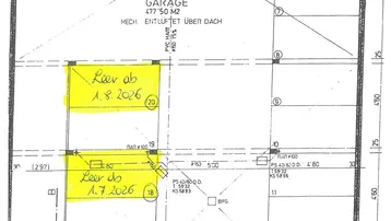 Grundriss einer Tiefgarage mit mehreren Stellplätzen und Informationen zur Verfügbarkeit der Parkflächen.
