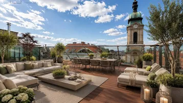 Große Dachterrasse mit bequemen Loungemöbeln, Esstisch und Blick auf die Stadt und Kirchturm.