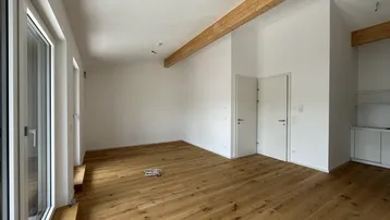 Expose HENNDORF: Dachgeschoss-Garconniere - NEUBAU