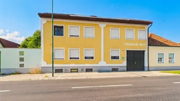 Expose Pension mit 17 Zimmern - 44 Betten - 2 Grundstücken - Ein Grundstück unverbaut!