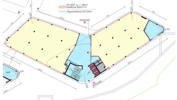 Grundrissplan eines Gewerbeobjekts mit flexiblen Büroflächen, Eingangsbereichen und Aufzug.