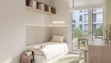 Modernes Kinderzimmer mit Einzelbett, Schreibtisch und Zugang zu einem Balkon, hell und freundlich gestaltet.
