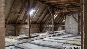 Expose +++ Gepflegte 2-Zimmer-Wohnung mit Garagenstellplatz & Kellerabteil +++