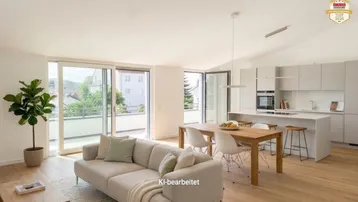 Heller, offener Wohn- und Essbereich mit integrierter Küche, Holzboden und Zugang zu einem Balkon mit grüner Aussicht.