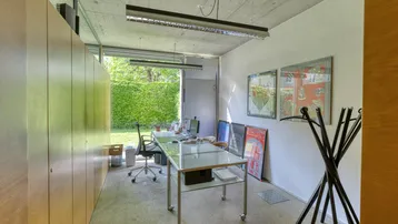 Expose Vielseitige Gewerbeeinheit im Stadtteil Saggen